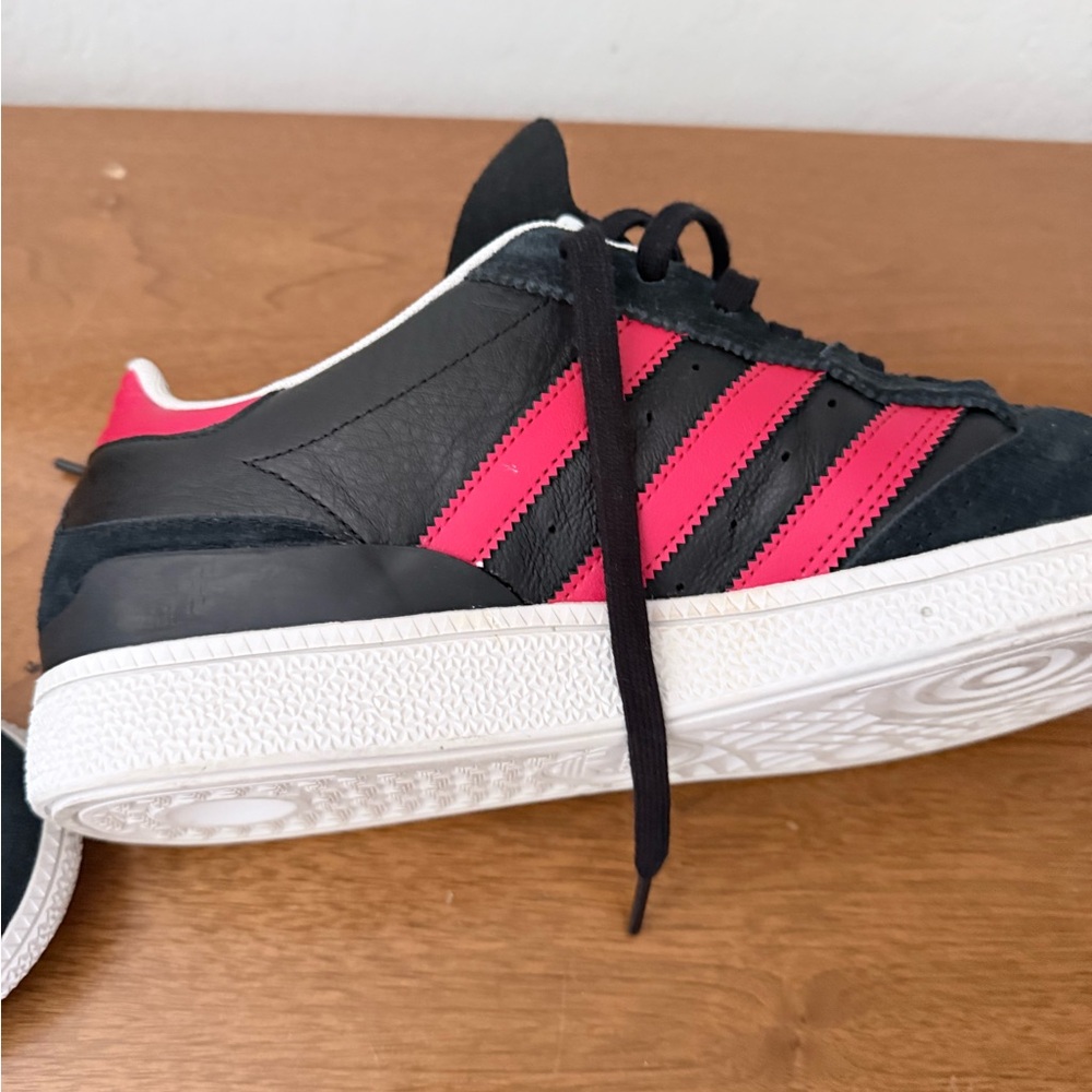 Adidas Black and Red Busenitz Sneakers, UNCUT…New, no box - Picture 4 of 13